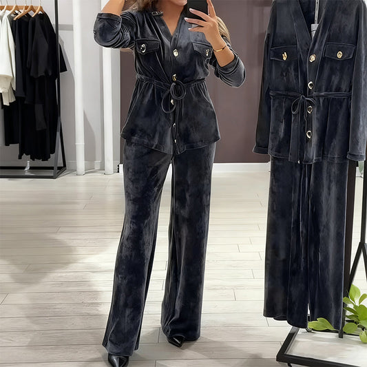 🔥Hot Sale Offers-Women's Warm Button-Up Set (with Pockets)