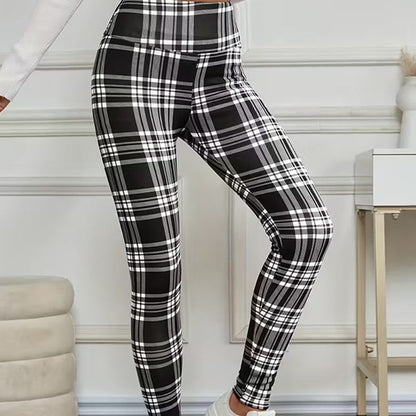 ✨High-Elasticity Slim Fit Warm Plaid Leggings for Women