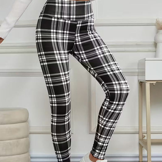 ✨High-Elasticity Slim Fit Warm Plaid Leggings for Women